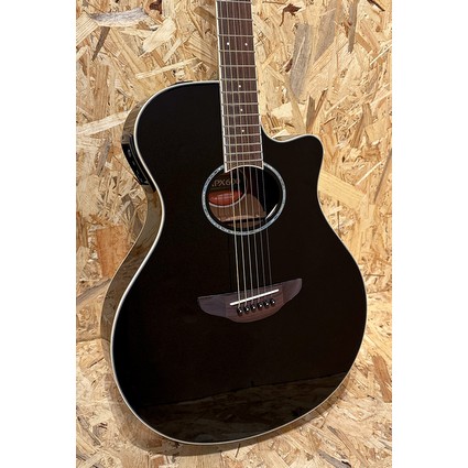 Yamaha APX600 Electro Acoustic - Black (281096)
