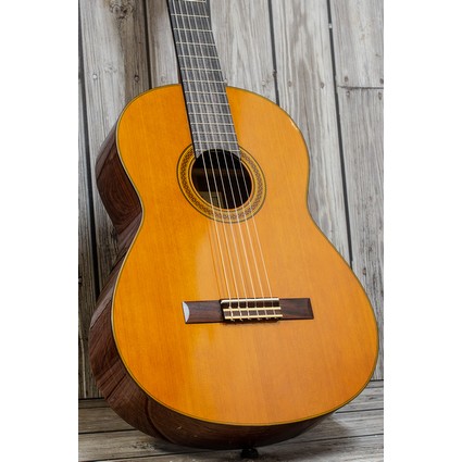 Yamaha CG162c Classical Guitar - Cedar Top - B Stock (134880)