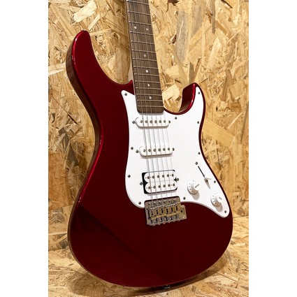 Yamaha Pacifica 012 Electric Guitar - Metallic Red (251457)