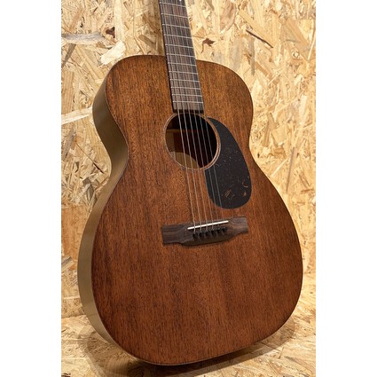 Martin 00-15MEUK UK Exclusive Electro Acoustic Guitar (255486)