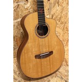 Pre Owned Dowina 2021 Master Series Spruce/Strip Paduak Hybrid Cutaway Nylon Inc. Case (346955)