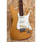 Pre Owned Fender 1992 American Standard Stratocaster - Natural, Rosewood Inc. Hiscox Case (357654)