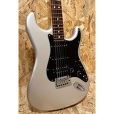 Pre Owned Fender 2004 American Series Stratocaster HSS - Chrome Silver, Rosewood Inc. Case (359375)