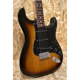 Pre Owned Fender 1979 Stratocaster - Sunburst, Rosewood Inc. Case (360135)